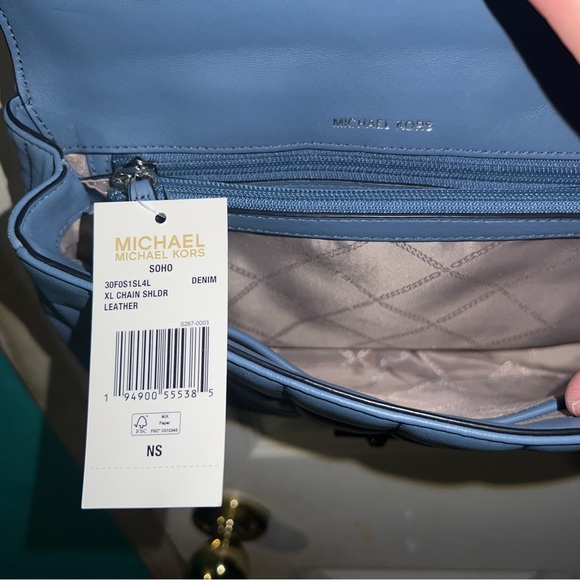 Michael Kors Ladies SoHo Large Quilted Leather Shoulder Bag - Pale Blue - Picture 7 of 9